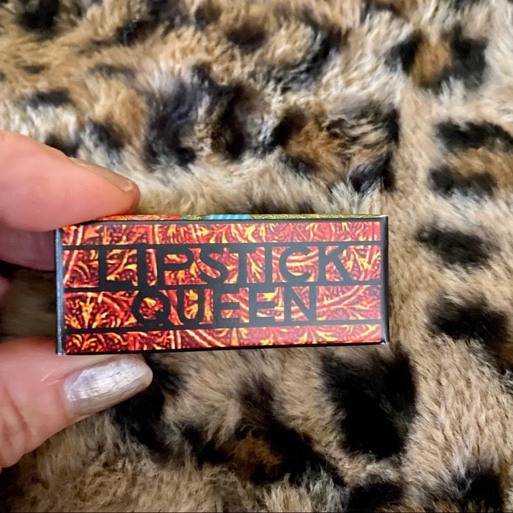 Ipsy four (4) piece beauty bundle